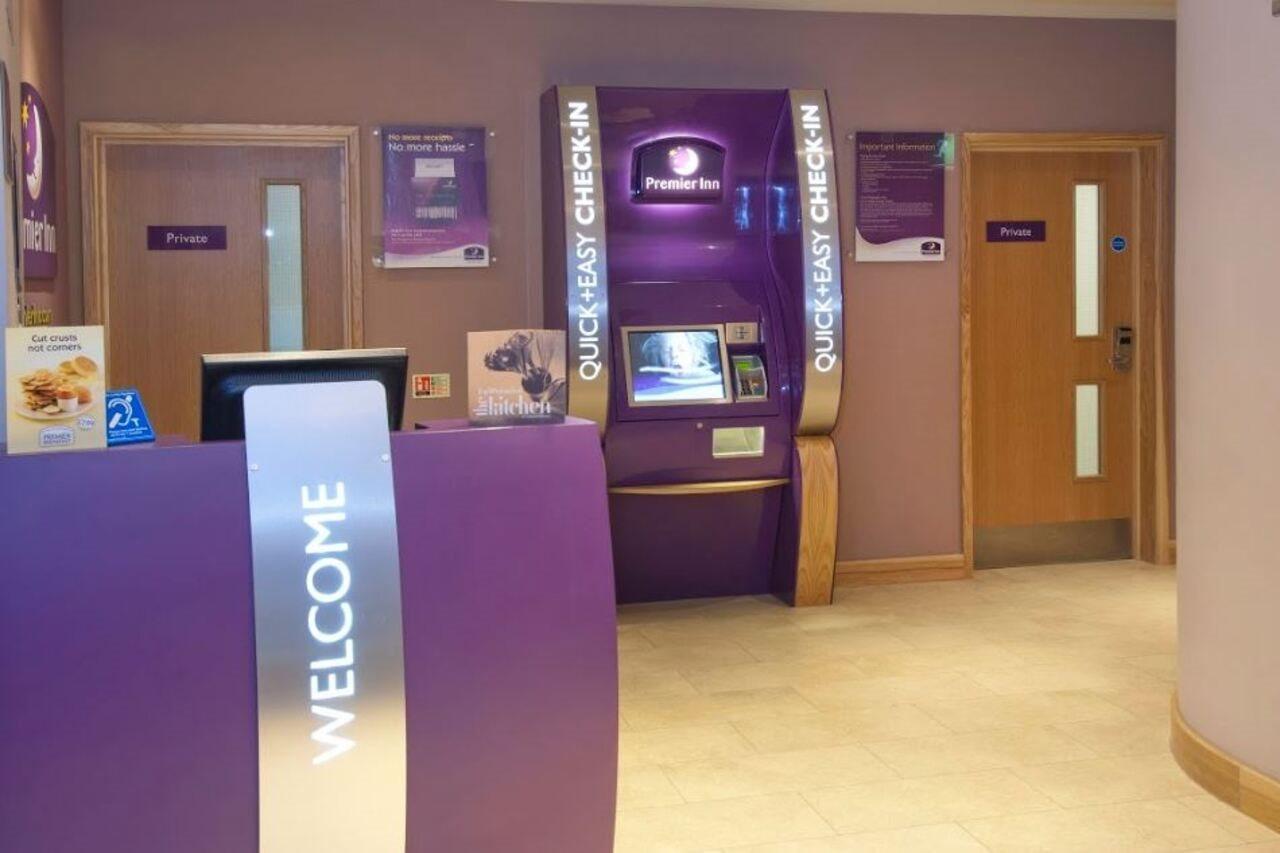 Premier Inn Kidderminster Esterno foto