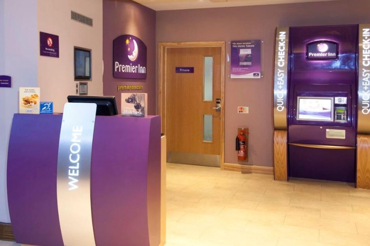 Premier Inn Kidderminster Esterno foto