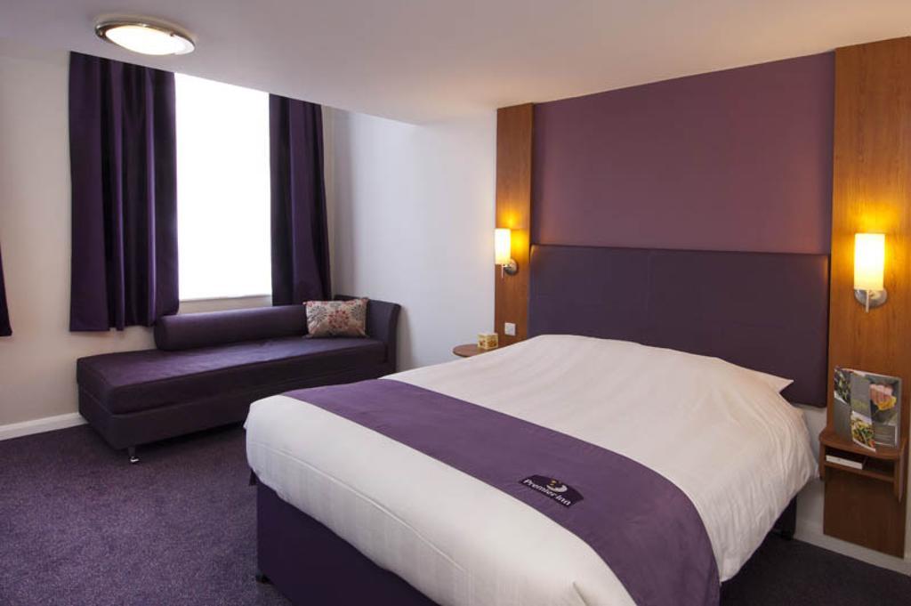 Premier Inn Kidderminster Esterno foto