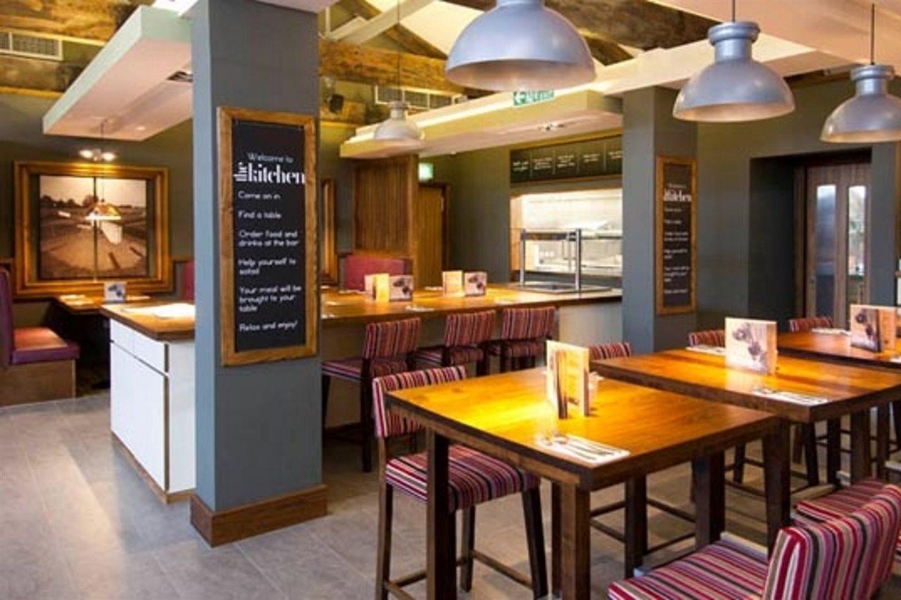 Premier Inn Kidderminster Esterno foto