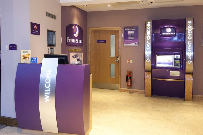 Premier Inn Kidderminster Esterno foto